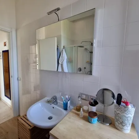 Camelie With Private